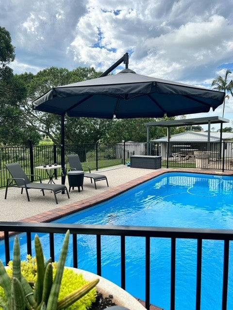 4.5m MASTERSHADE OCTAGONAL UMBRELLA (WITH VALANCE)